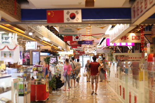 嫩姿品牌从威海韩国商品交易中心走向全国